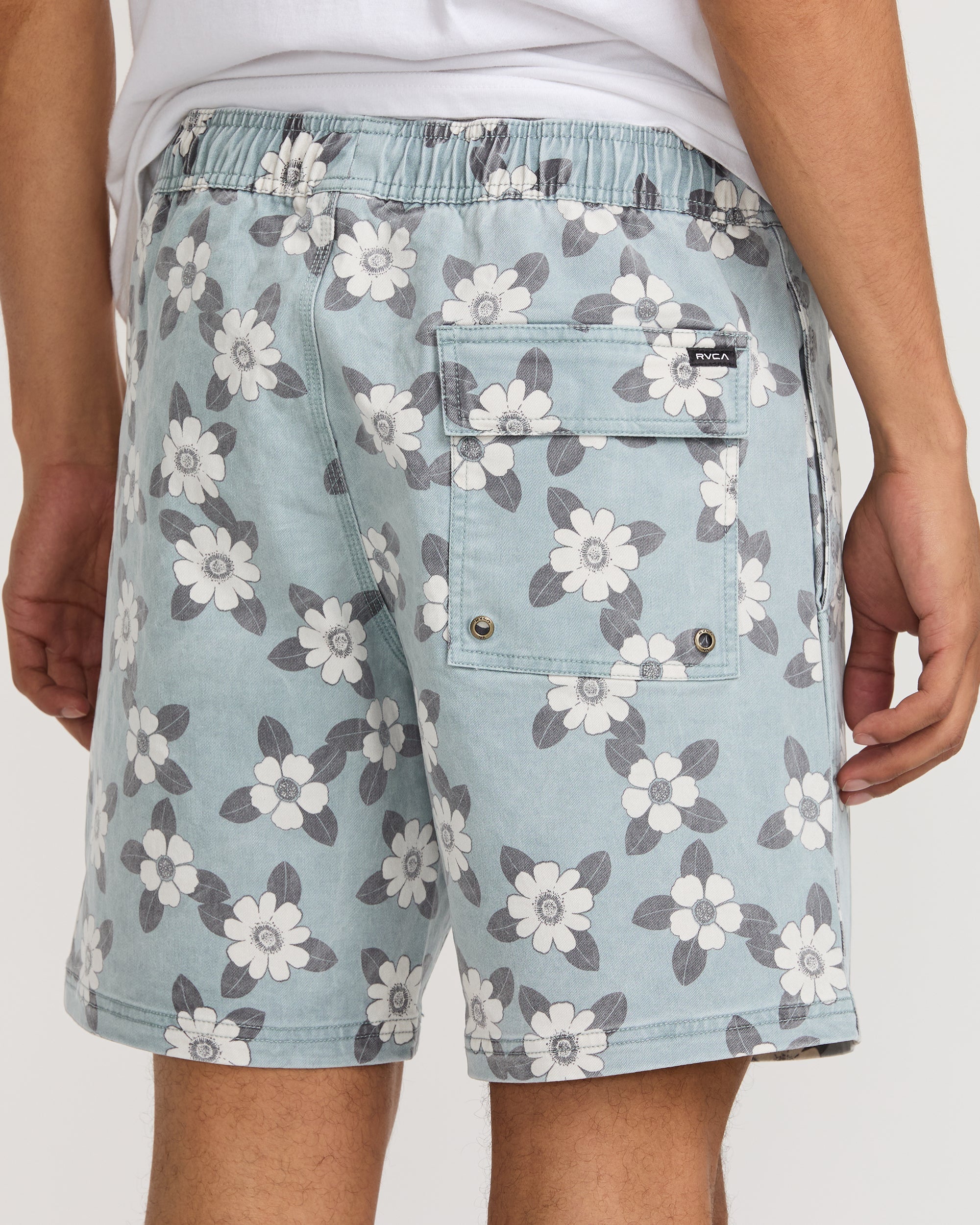 Escape Elastic Print Short 17" - Image 5