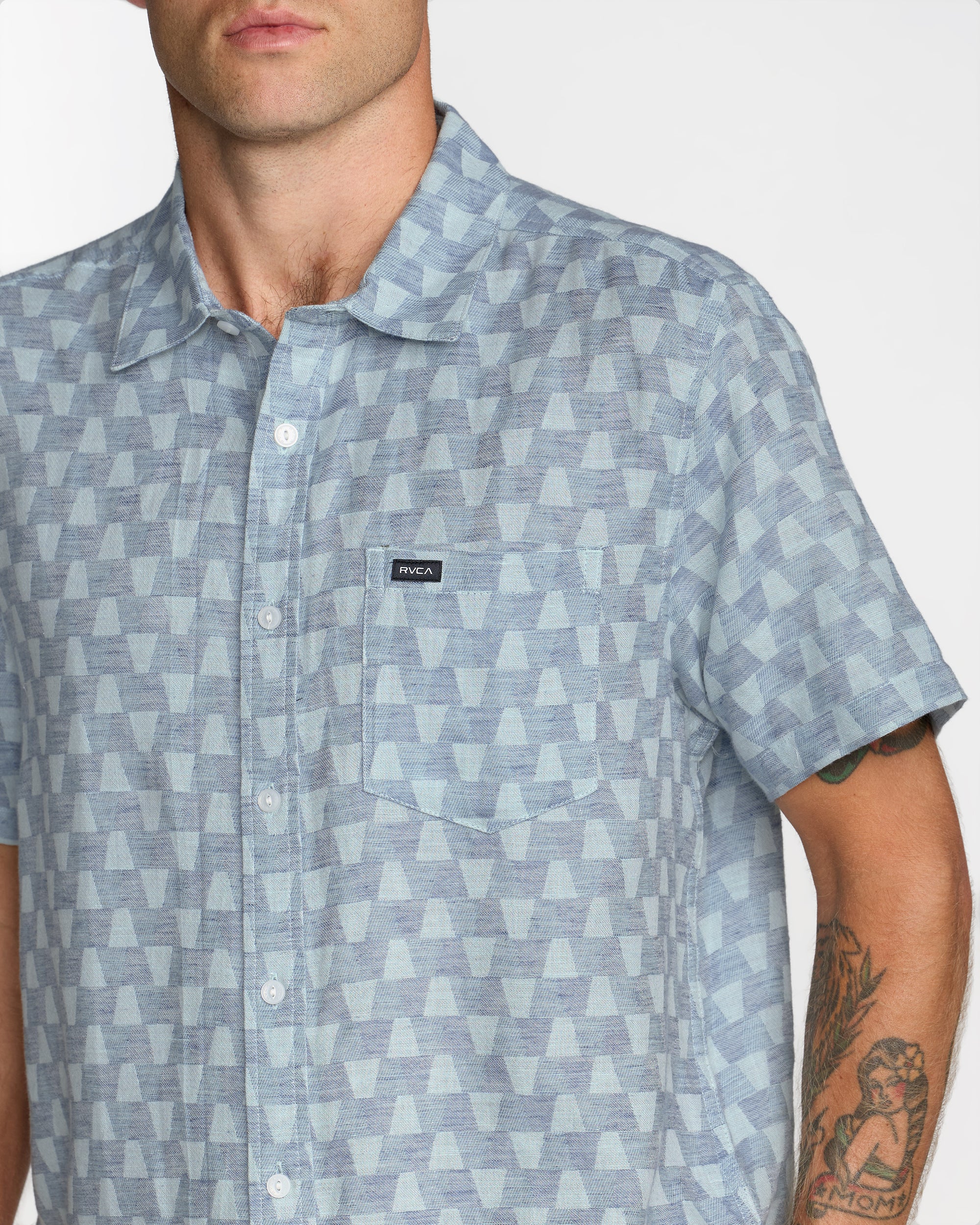 VA Monogram Short Sleeve Shirt - Image 4