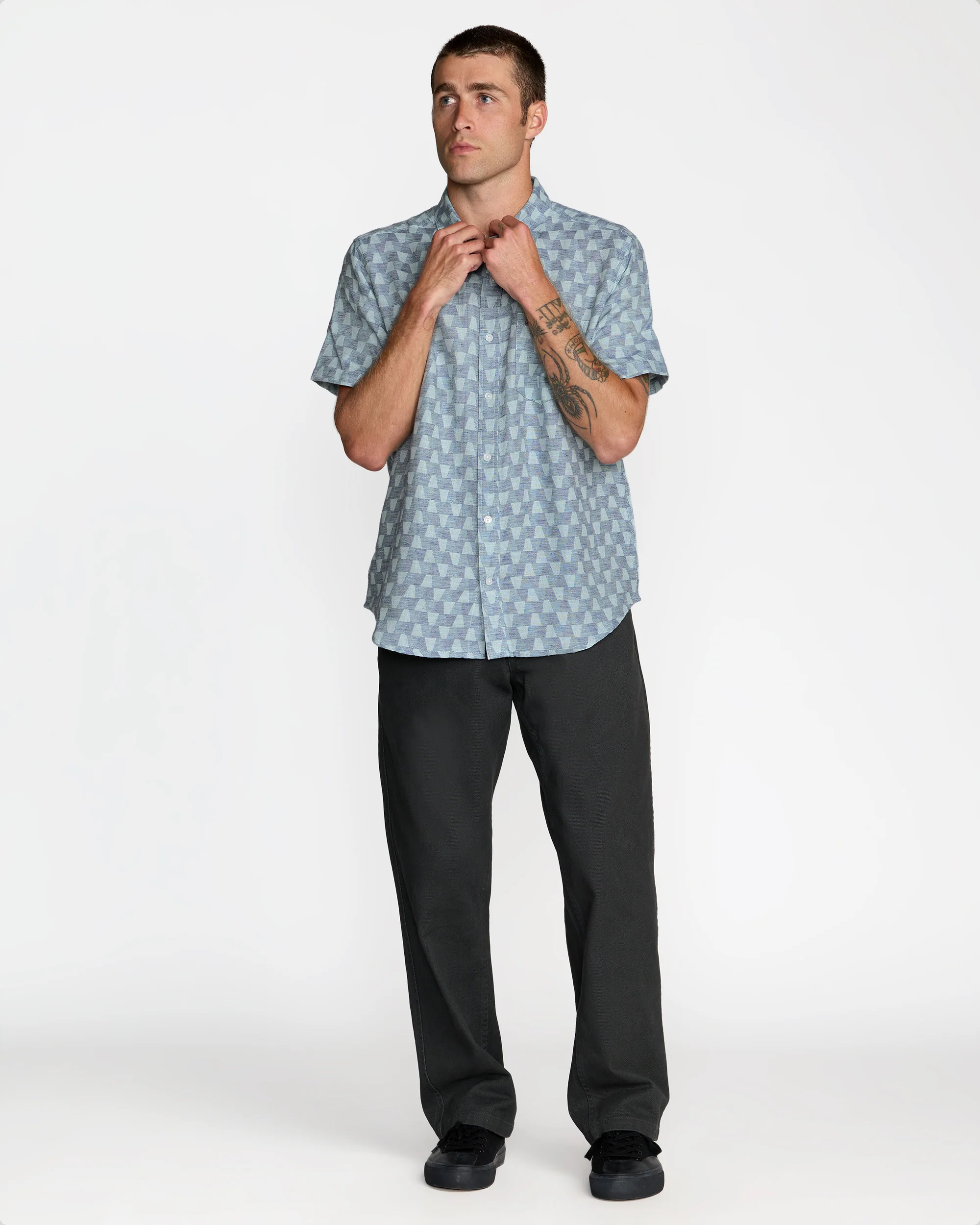 VA Monogram Short Sleeve Shirt - Image 7